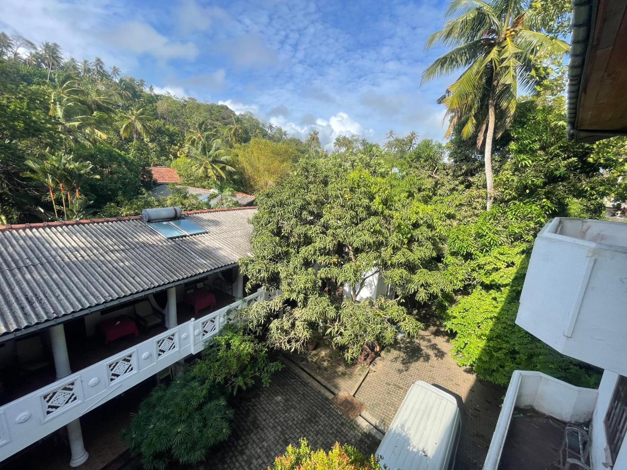 Serendipity Beach Unawatuna Exterior foto